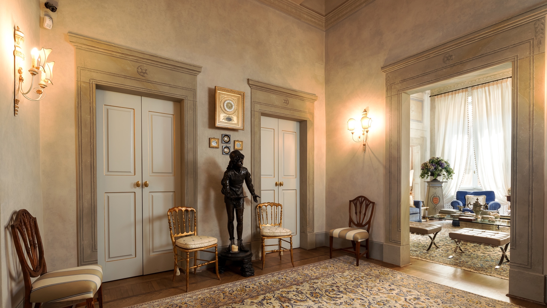 LUXURY APARTMENT FLAT WITH FRESCOS FOR SALE CORSO ITALIA AREZZO