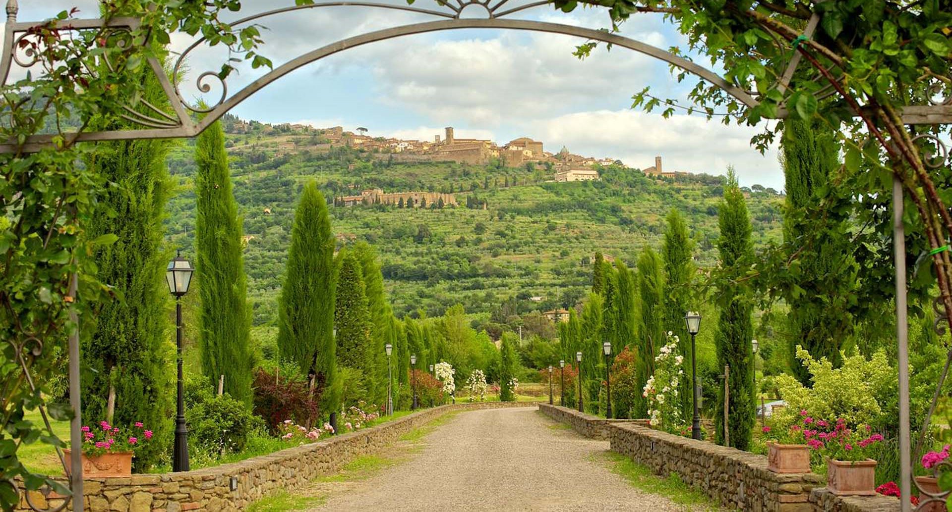 CASALI IN VENDITA A CORTONA - VILLE, APPARTAMENTI, TENUTE E CASTELLI IN VENDITA