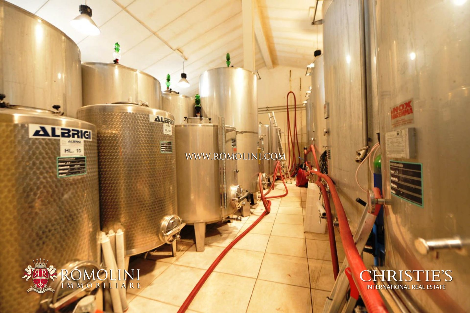 TENUTA VITIVINICOLA IN VENDITA BRUNELLO DI MONTALCINO, CANTINA VIGNETI  AZIENDA AGRICOLA VINICOLA BRUNELLO MONTALCINO