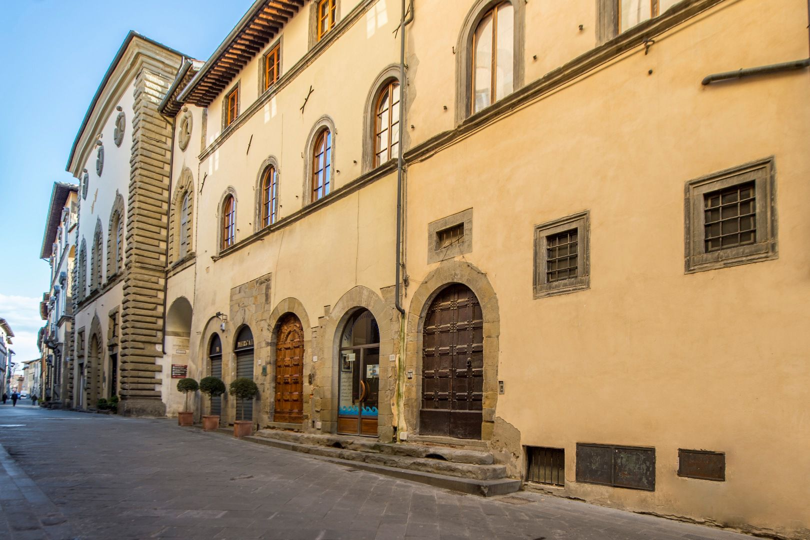 APPARTAMENTO IN CONDOMINIO IN VENDITA