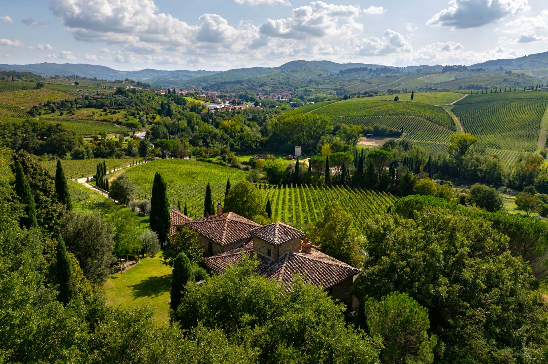 CASALI  RUSTICI IN VENDITA FIRENZE, CHIANTI FIORENTINO, COLLINE FIORENTINE, VALDARNO, MUGELLO 
