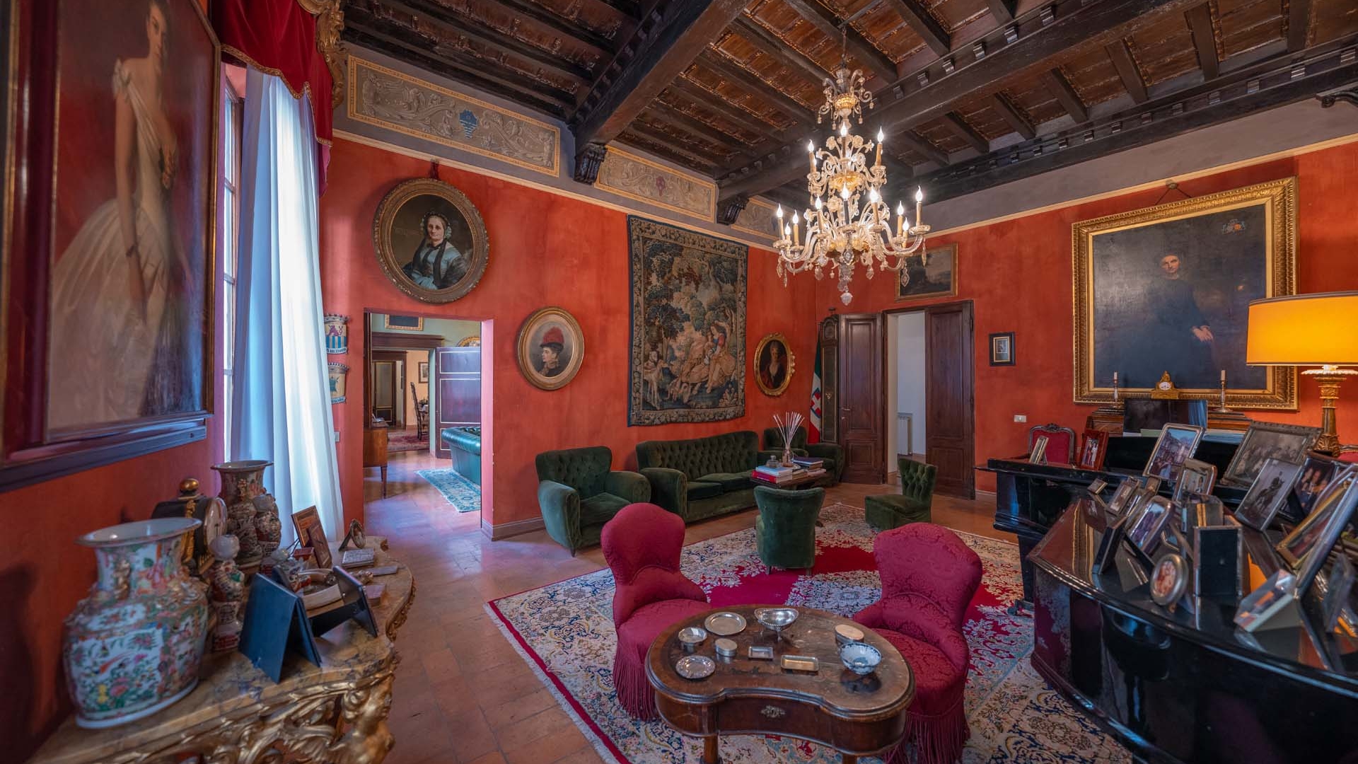 APPARTAMENTI  IN VENDITA A SIENA, CASA TERRAZZO, GIARDINO, GARAGE SIENA