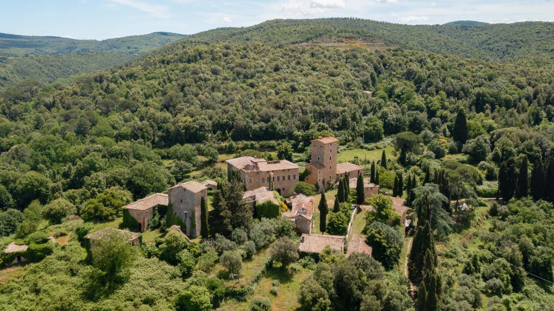 CASALE RUSTICO, RUDERI DA RISTRUTTURARE IN VENDITA TOSCANA