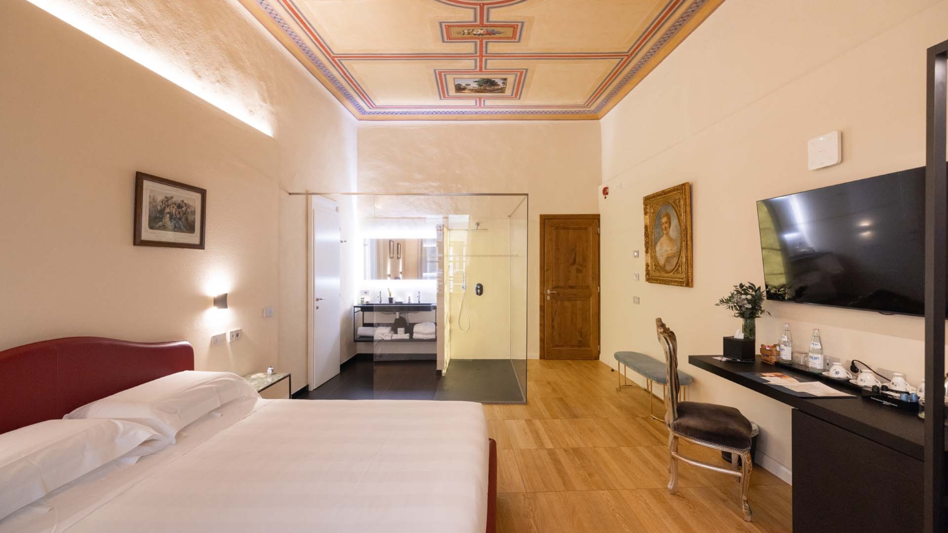 HOTEL IN VENDITA A SIENA