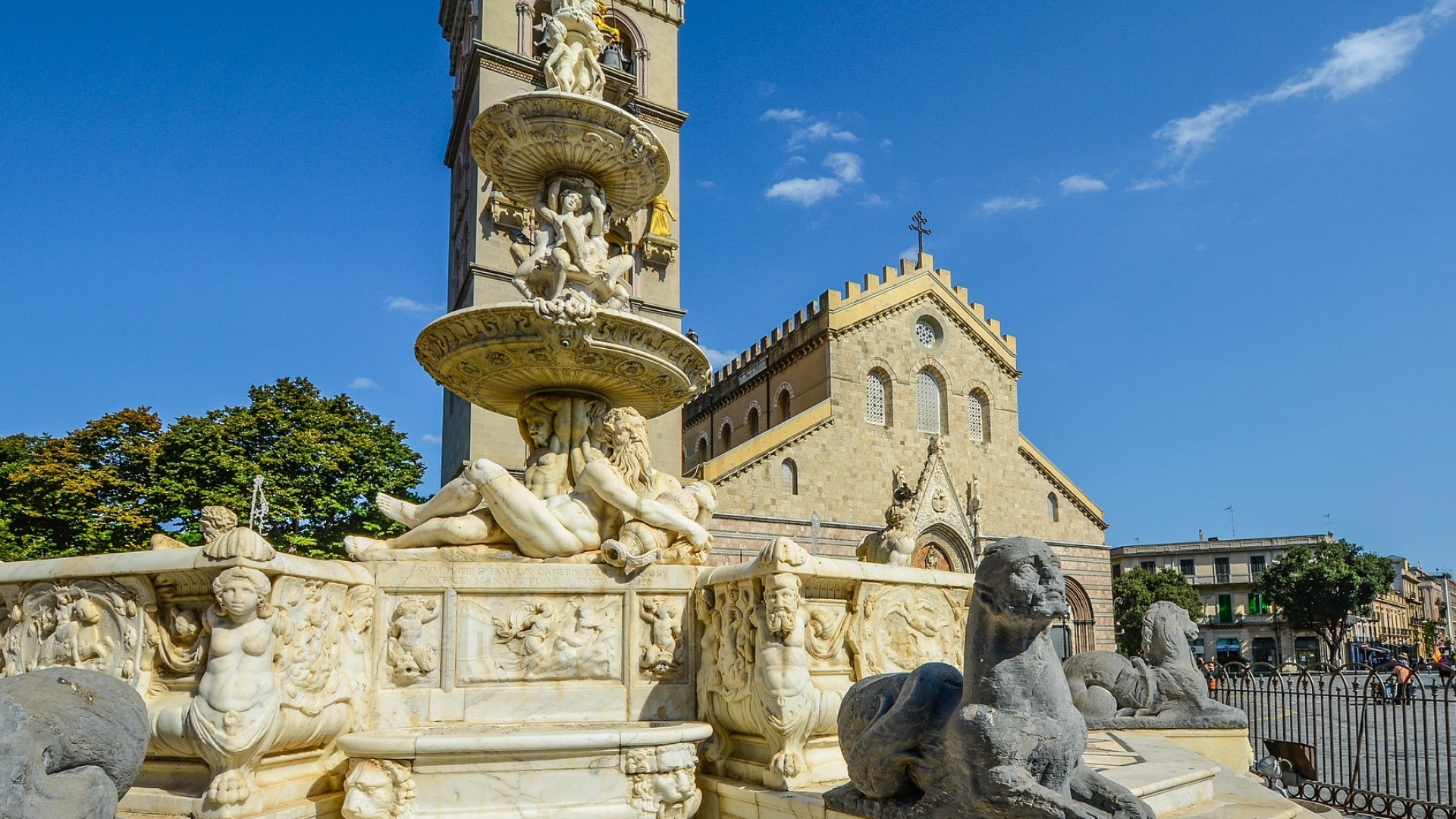 MESSINA: VILLE DI LUSSO VILLA MARE, IMMOBILI DI PRESTIGIO IN VENDITA