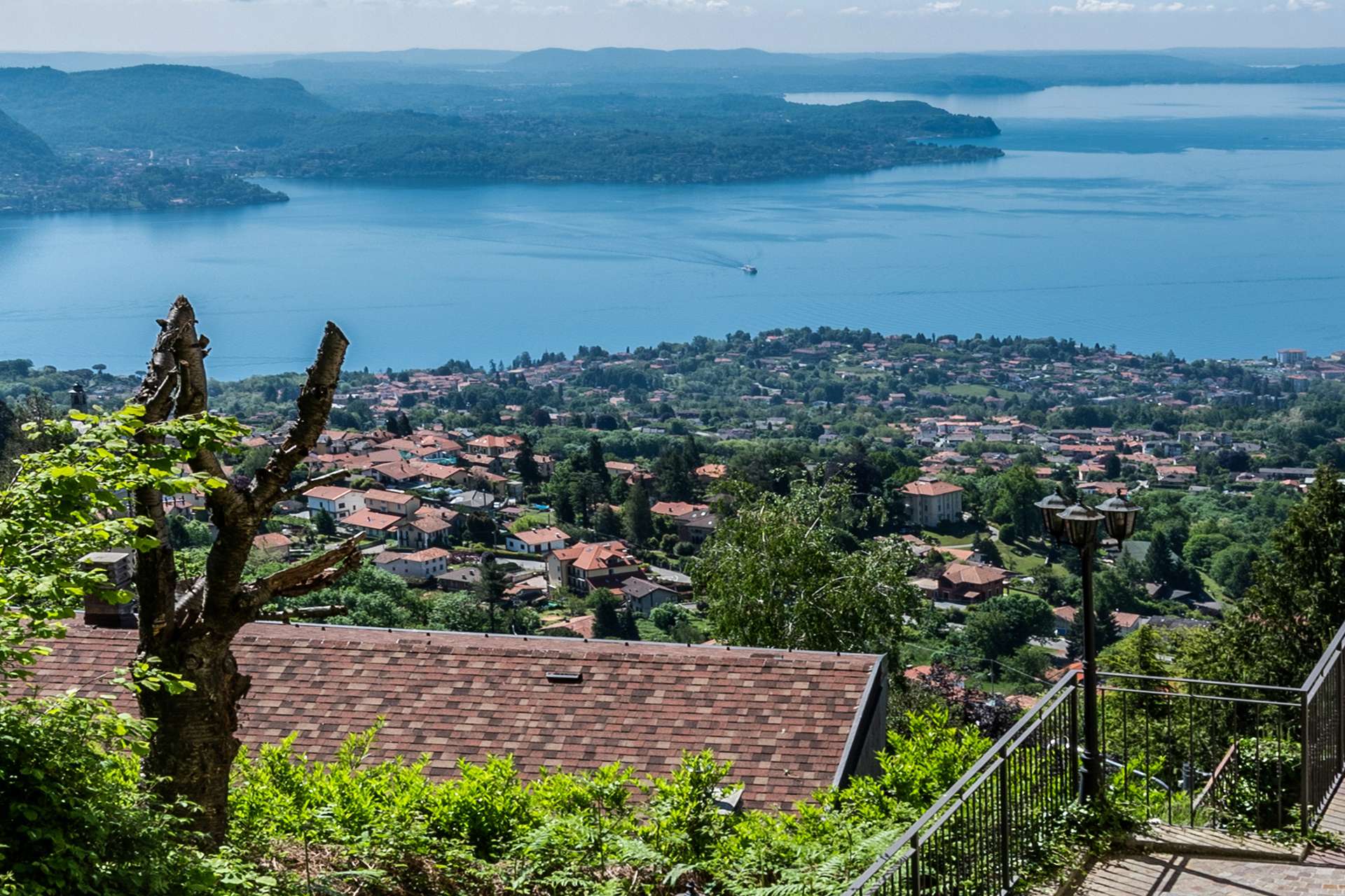 IMMOBILI IN VENDITA VERBANO-CUSIO-OSSOLA, VILLA IN VENDITA LAGO MAGGIORE, CHALET IN VENDITA IN PIEMONTE