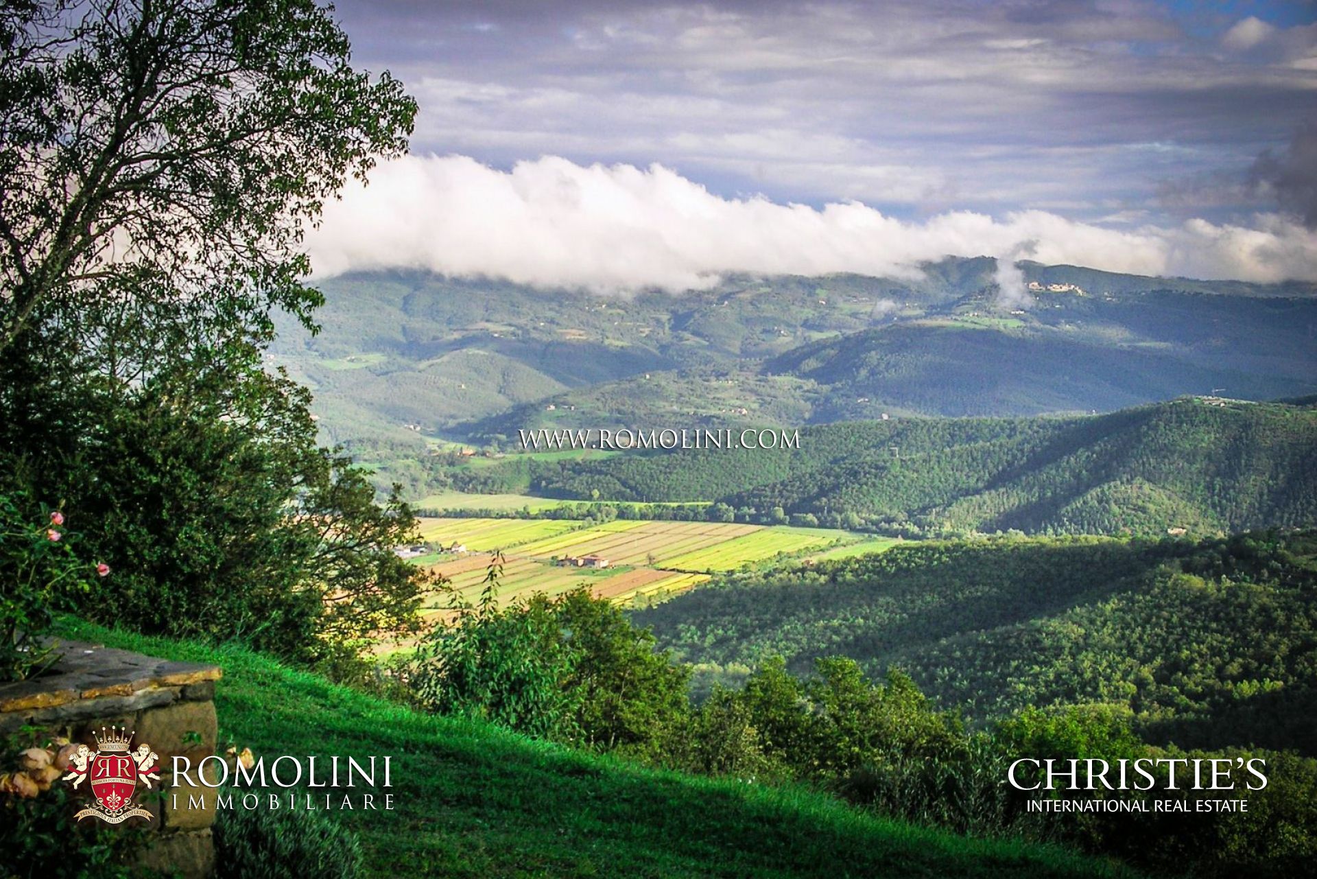 UMBRIA: CASALE IN VENDITA IN UMBRIA, RUSTICO, VILLA DI LUSSO IN UMBRIA, IMMOBILI DI PRESTIGIO IN UMBRIA,VILLE, CASE DI LUSSO UMBRIA, PERUGIA