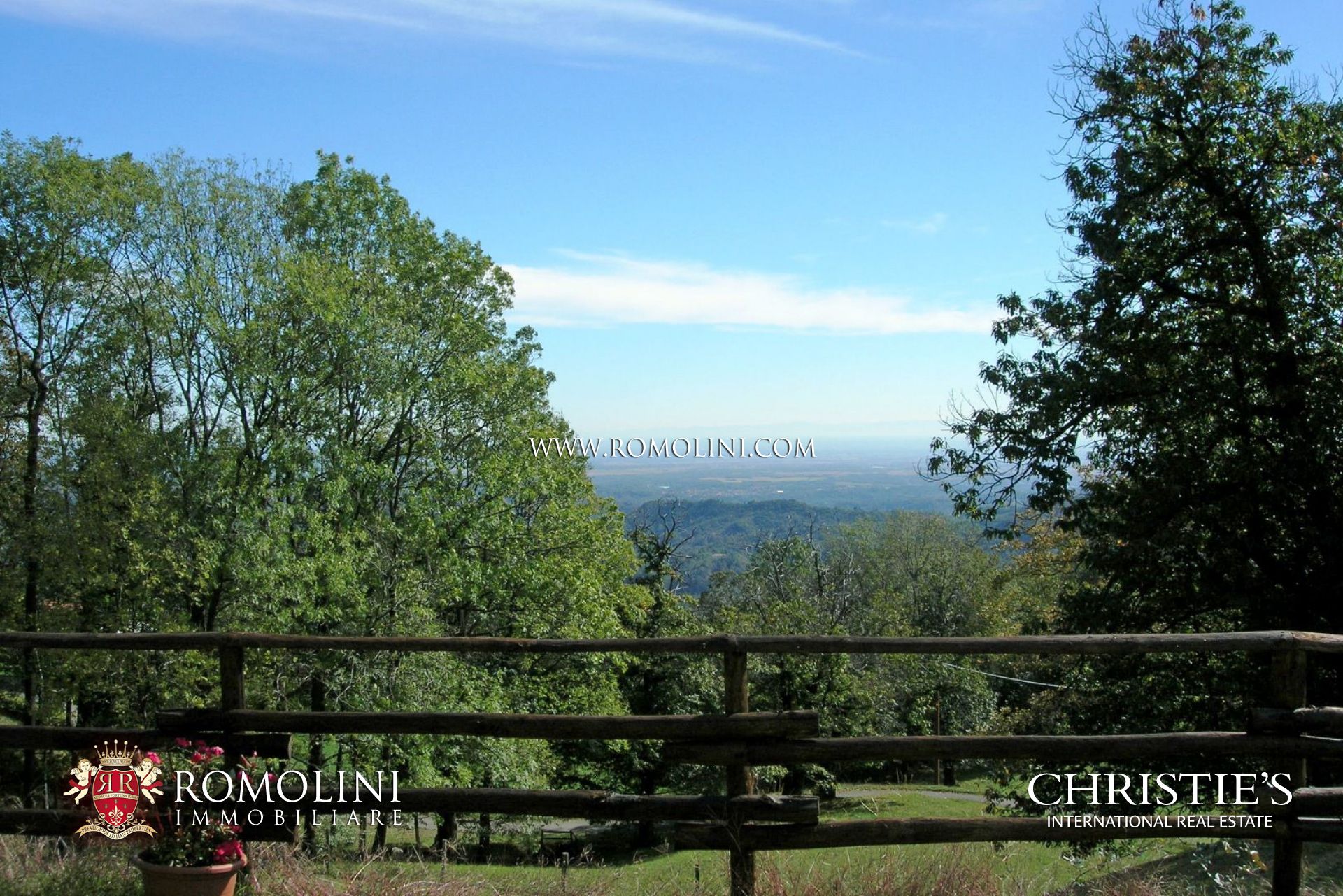 PIEMONTE - IMMOBILI IN VENDITA - CASE DI LUSSO, VILLE, TENUTE VITIVINICOLE E CASTELLI IN VENDITA