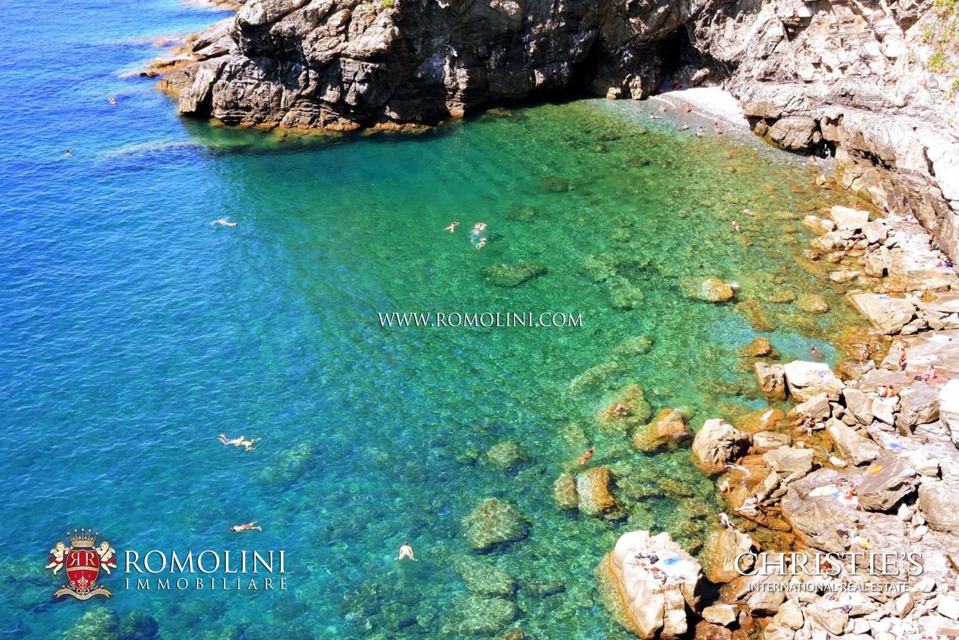 LIGURIA - VILLE CASE E APPARTAMENTI IN VENDITA