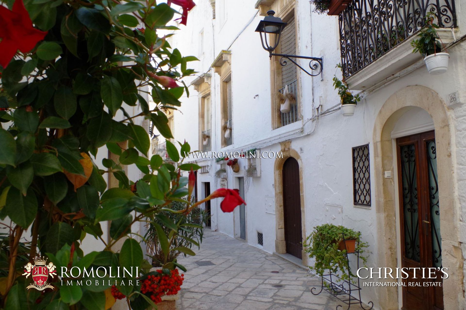 PUGLIA - VENDITA VILLE DI LUSSO, CASE AL MARE E APPARTAMENTI