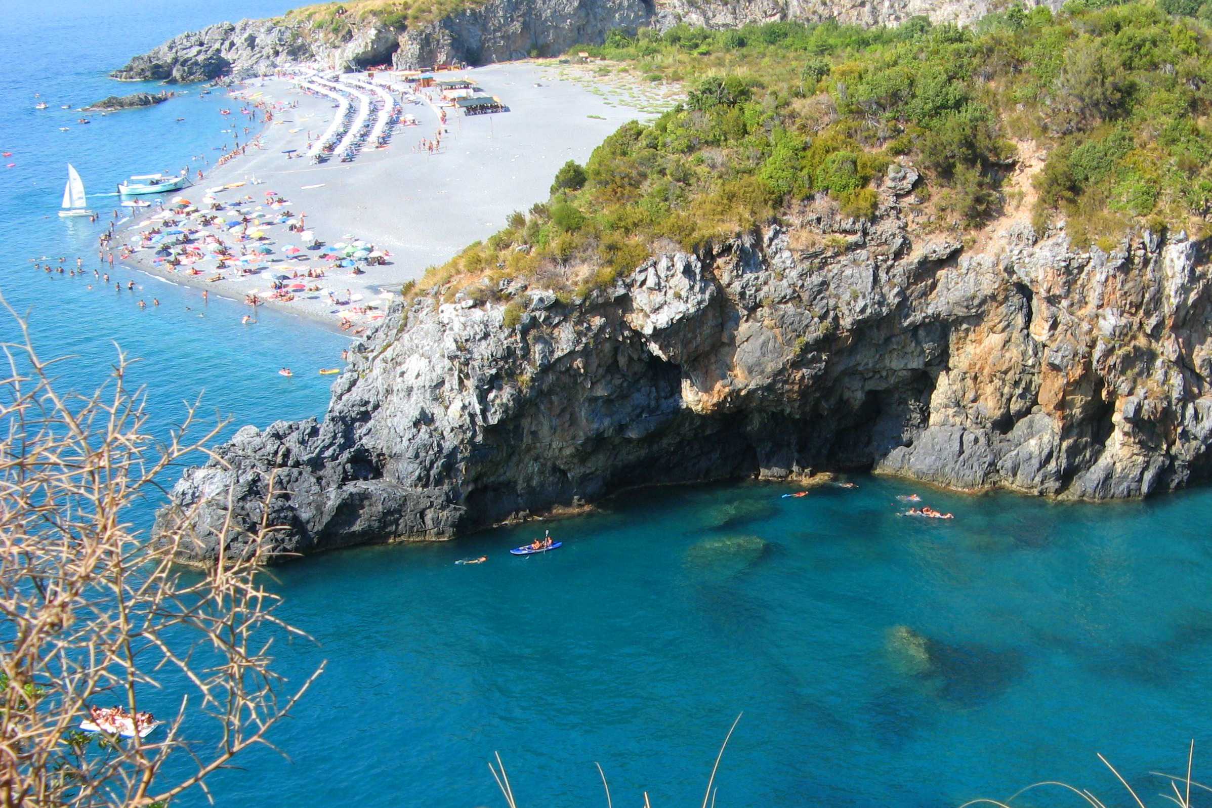 CALABRIA - IMMOBILI IN VENDITA - VILLA AL MARE, CASA E APPARTAMENTO VISTA MARE IN VENDITA