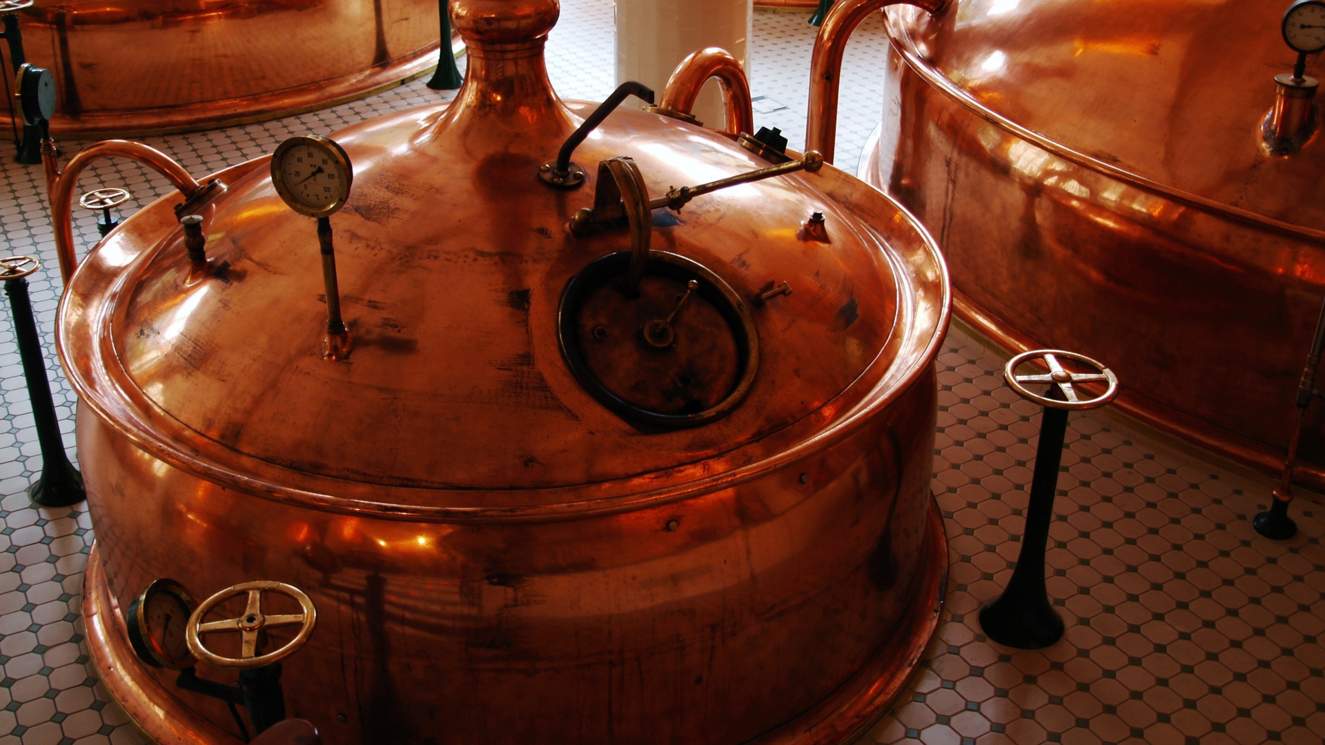 BIRRIFICI E PUB IN VENDITA IN ITALIA - PRODUZIONE DI BIRRA