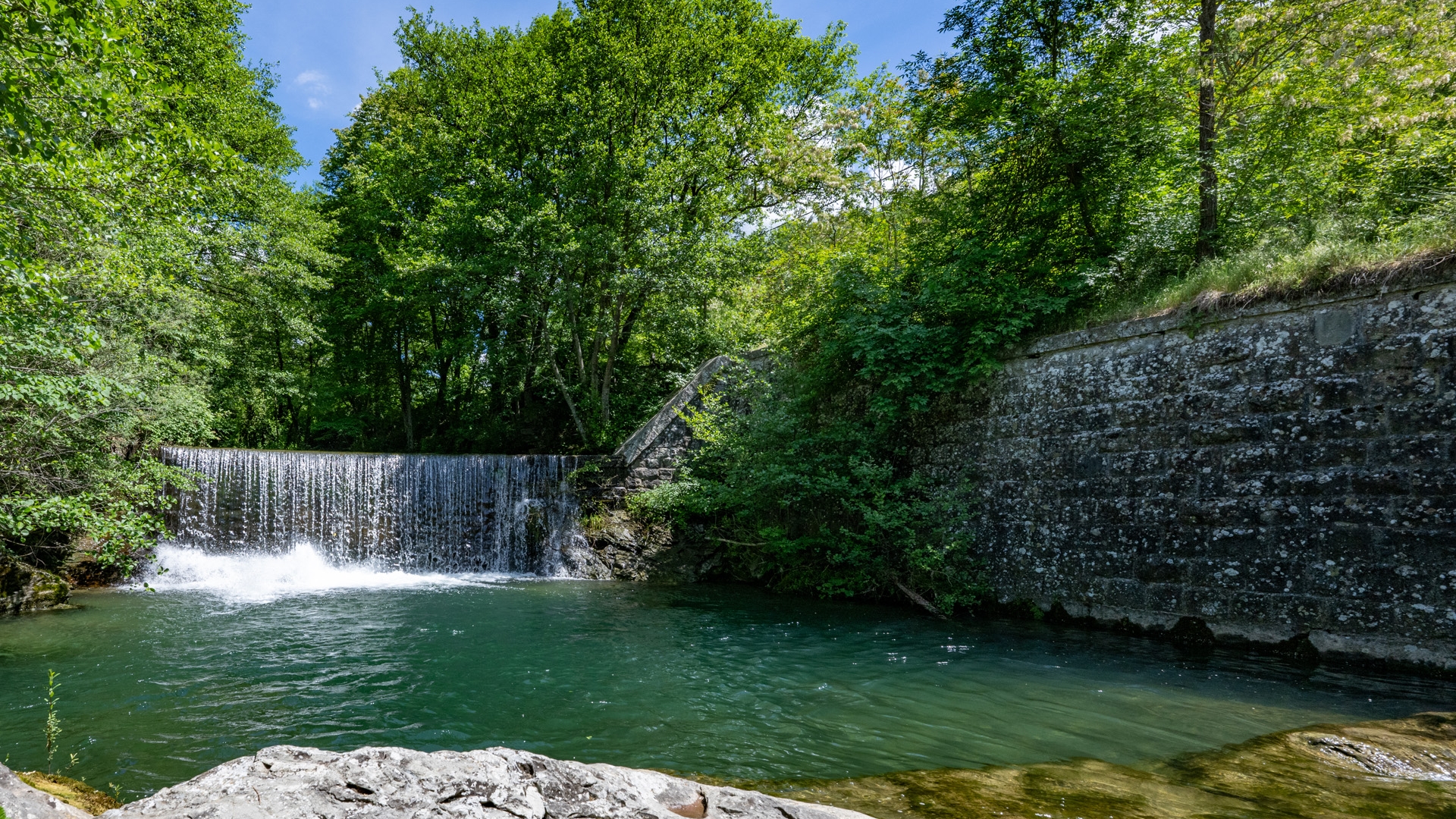 MULINO AD ACQUA IN VENDITA ITALIA, RESTAURATI E DA RESTAURARE
