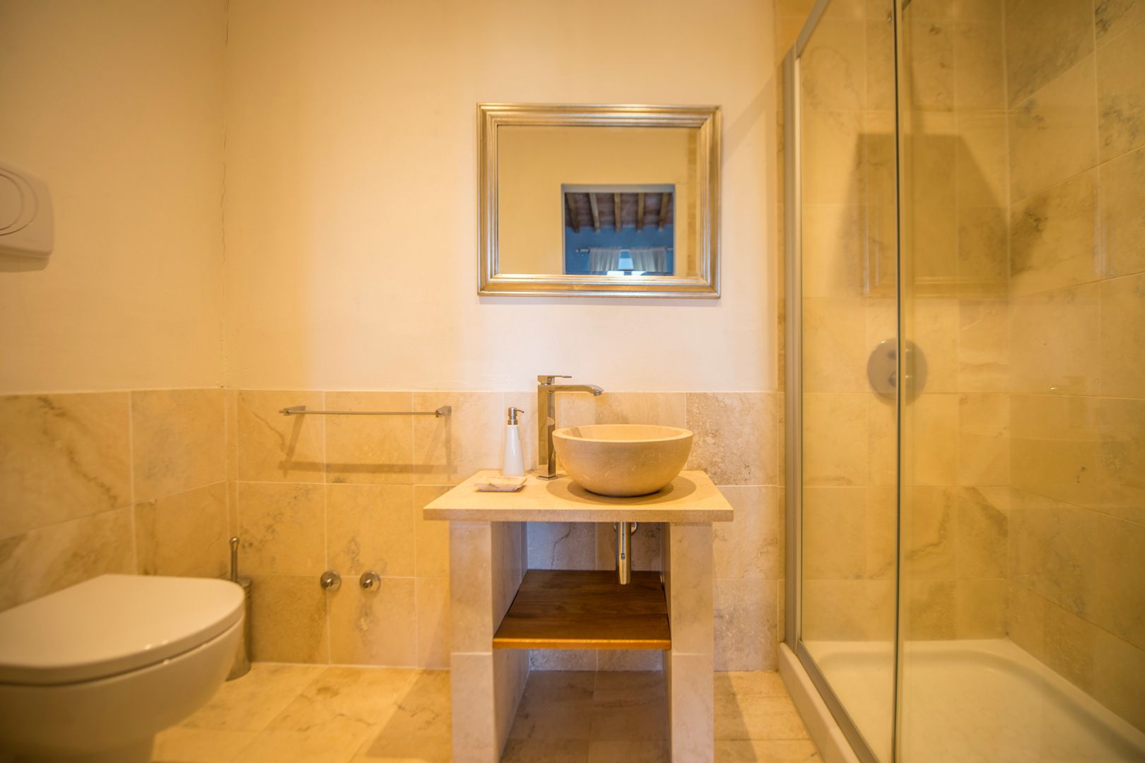 PORZIONE DI CASALE IN VENDITA